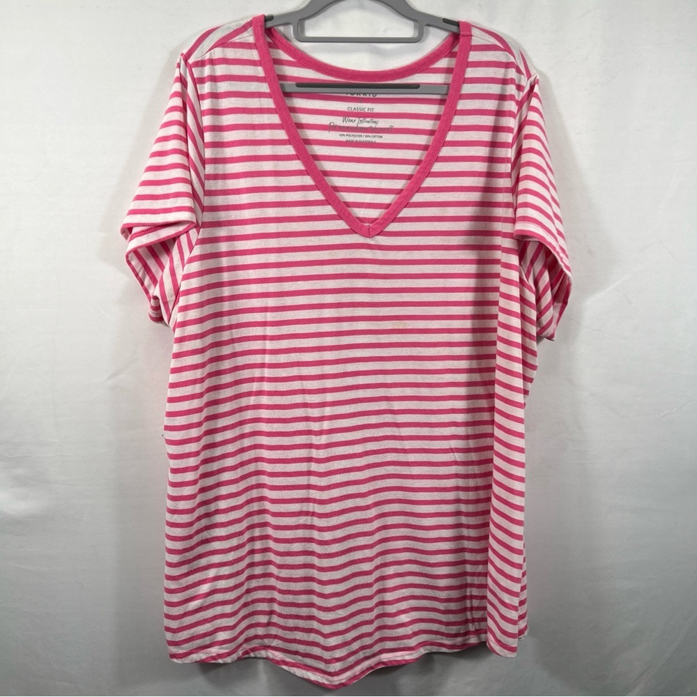 Torrid Girlfriend Signature Jersey Pink & White Striped V-Neck Tee 0837